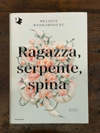 ragazza-serpente-spina