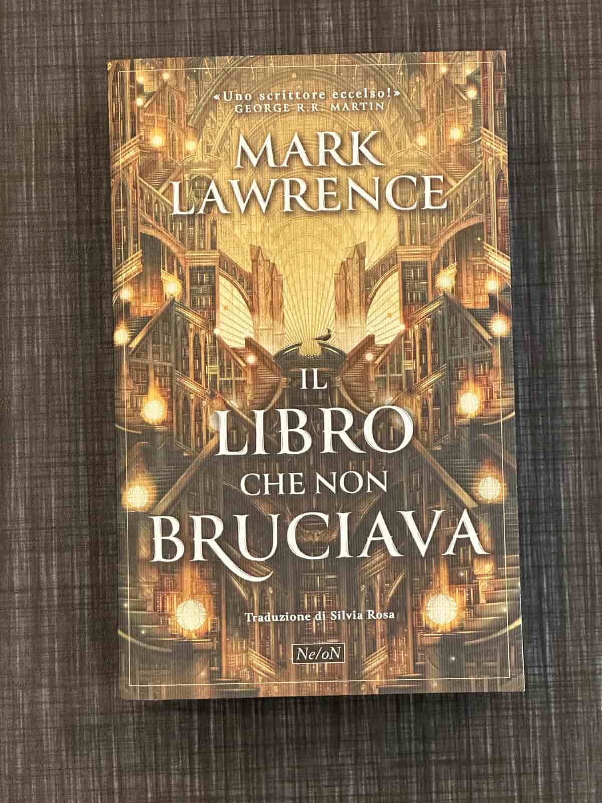 il-libro-che-non-bruciava