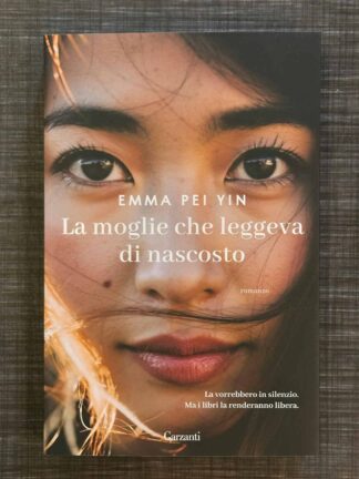 la-moglie-che-leggeva-di-nascosto